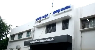 வாயு கசிவு பள்ளியில் மாசுகட்டுப்பாட்டு வாரிய அதிகாரிகள் ஆய்வு 